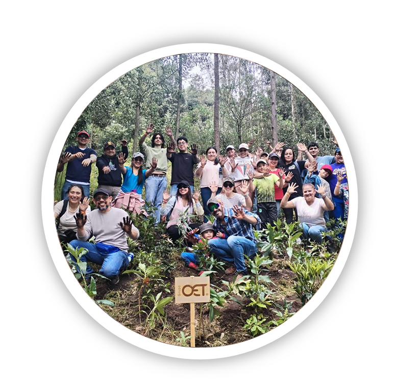 Hombre y mujer tomandose una foto