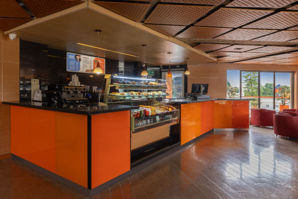 Vista general del nuevo Café de Paso de Av. 68