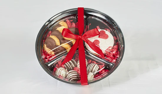 Caja de chocolates y galletas
